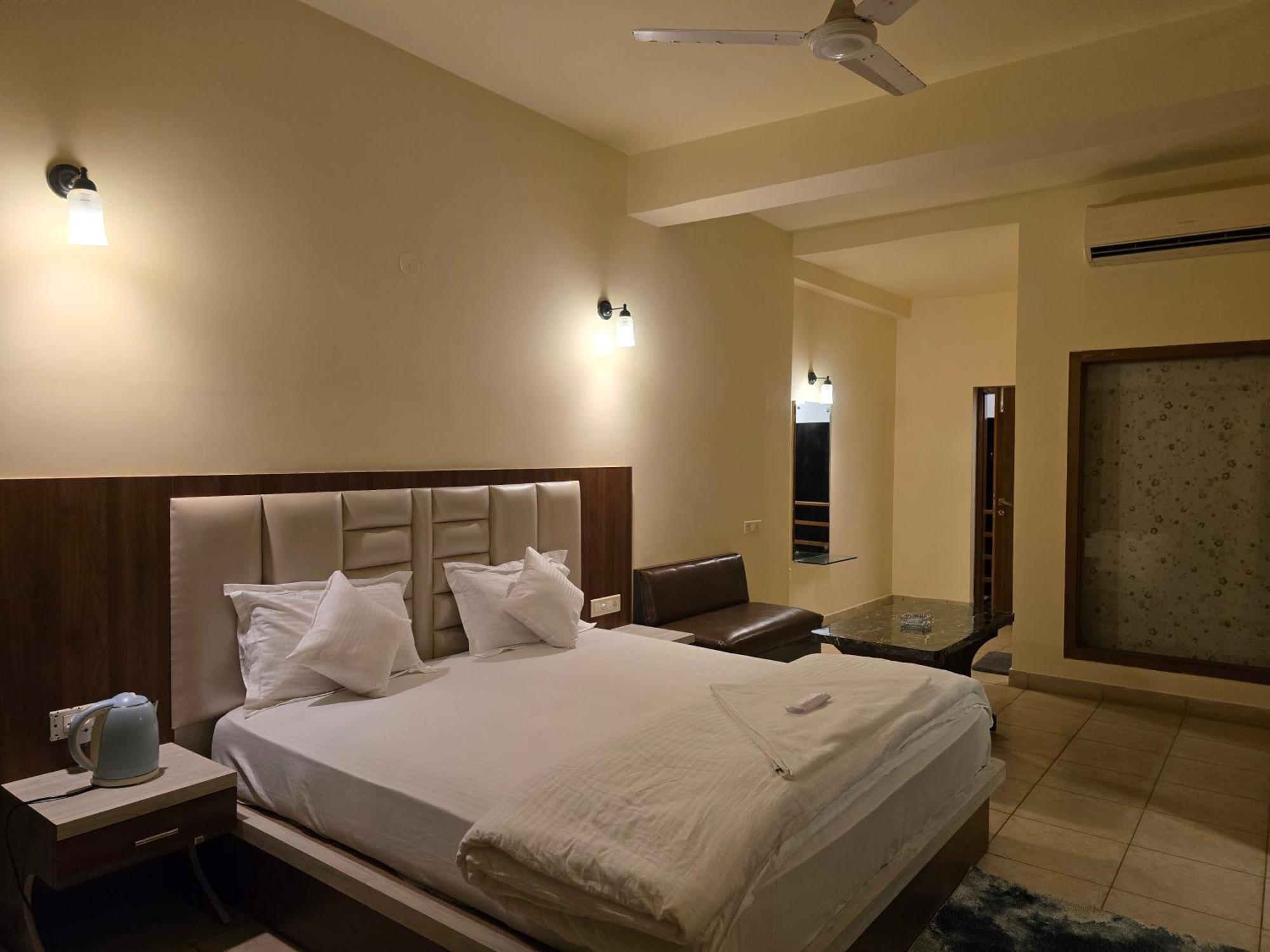 Ricardo Beach Resort Мандармони Екстериор снимка